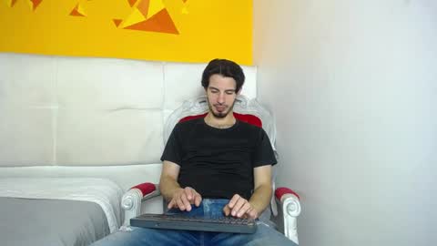 LiamLuxe online show from 02.07.25