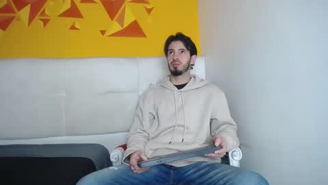 LiamLuxe online show from 02.18.25
