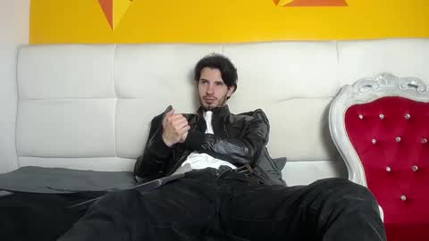 LiamLuxe online show from 02.27.25