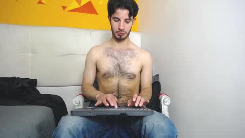 LiamLuxe online show from 03.03.25
