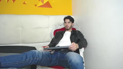 LiamLuxe online show from 03.08.25