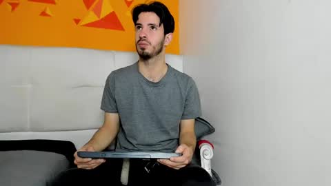 LiamLuxe online show from 03.11.25