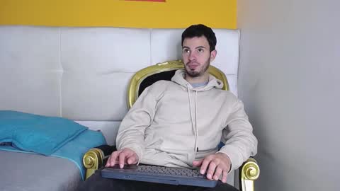 LiamLuxe online show from 09.22.25