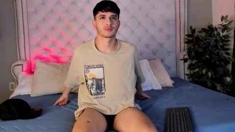 Snapshot of liammuller chatting on 11.06.25 liammuller online show from 11.06.25