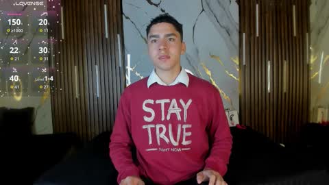 Snapshot of liamnovak chatting on 11.19.25 Liam online show from 11.19.25