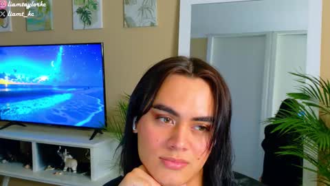 Tell me Liam online show from 10.22.25