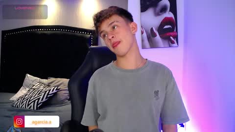 liam online show from 03.30.26