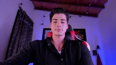 liamwyatt_ online show from 12.03.24