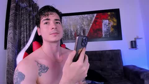 liamwyatt_ online show from 09.25.25