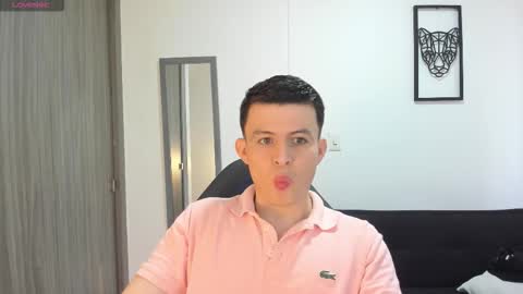 Snapshot of lian_eathan chatting on 10.14.25 lian_eathan online show from 10.14.25