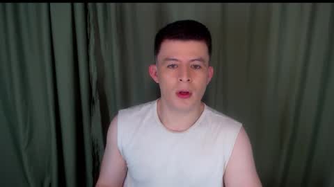 lian_eathan online show from 10.27.25