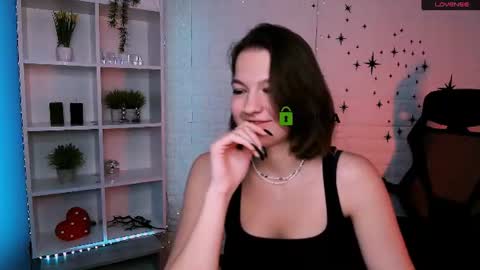 Snapshot of liana_best chatting on 06.30.26 Li online show from 06.30.26