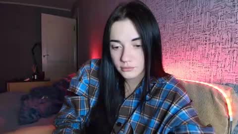 liana_diva online show from 11.23.25