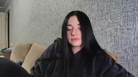 liana_diva online show from 04.11.26