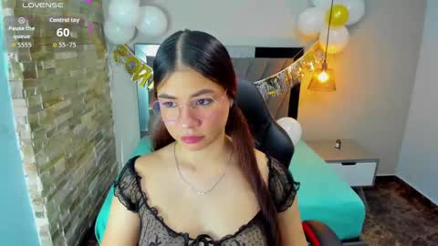 LIANE online show from 10.28.25