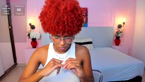 Snapshot of liannadixon chatting on 02.01.25 LiannaDixon online show from 02.01.25