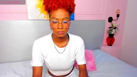 Snapshot of liannadixon chatting on 02.22.25 LiannaDixon online show from 02.22.25