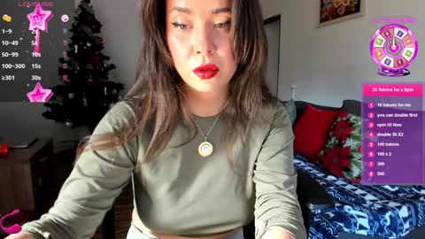Snapshot of liaquinn chatting on 01.23.25 LiaQuinn online show from 01.23.25