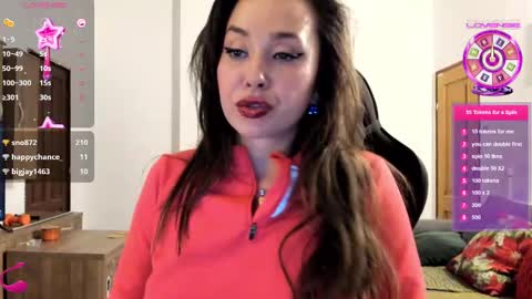Snapshot of liaquinn chatting on 02.21.25 LiaQuinn online show from 02.21.25