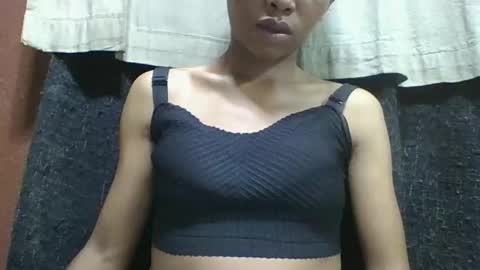 Snapshot of liaraisha chatting on 10.02.25 liaraisha online show from 10.02.25