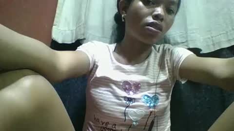 Snapshot of liaraisha chatting on 10.21.25 liaraisha online show from 10.21.25