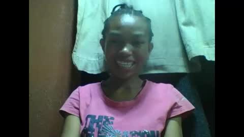 Snapshot of liaraisha chatting on 11.19.25 liaraisha online show from 11.19.25