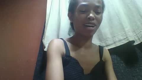 Snapshot of liaraisha chatting on 12.01.25 liaraisha online show from 12.01.25