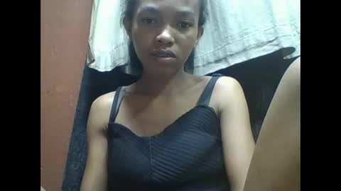 Snapshot of liaraisha chatting on 12.20.25 liaraisha online show from 12.20.25