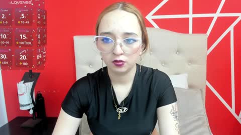 Lia Roberts online show from 12.29.24