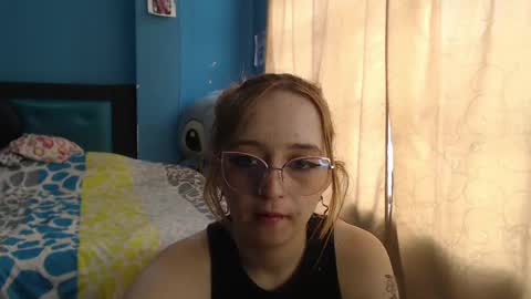 Lia Roberts online show from 01.24.25