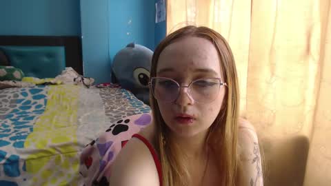 Lia Roberts online show from 02.07.25