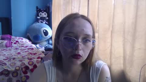 Lia Roberts online show from 03.05.25