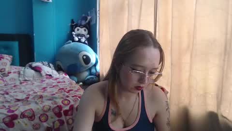 Lia Roberts online show from 03.08.25