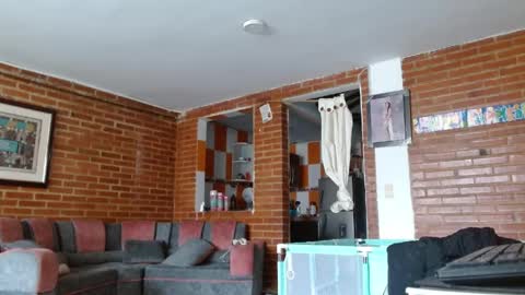 Liarouse04 online show from 04.19.26