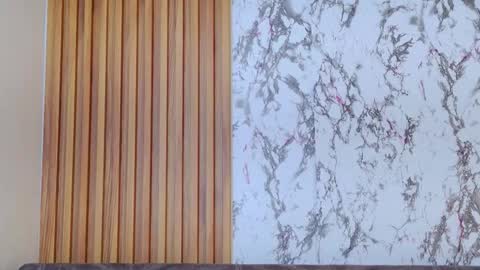 Snapshot of liaruso chatting on 10.18.25 liaross online show from 10.18.25