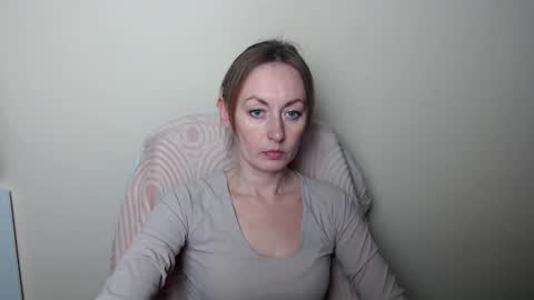 Lia online show from 04.06.26