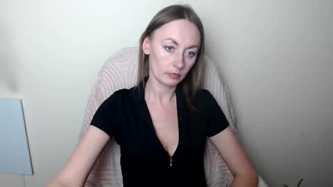 Lia online show from 04.07.26