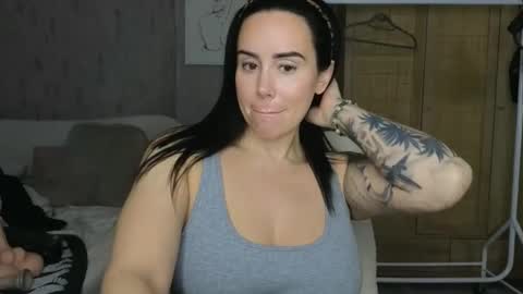 Libby online show from 11.23.25