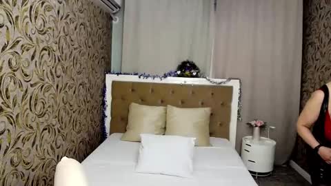 Snapshot of libely chatting on 12.27.24 Libely online show from 12.27.24