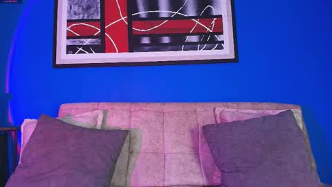 Valentina Hall online show from 11.14.25