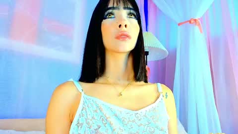 Snapshot of liccy_hall chatting on 04.29.26 Valentina Hall online show from 04.29.26