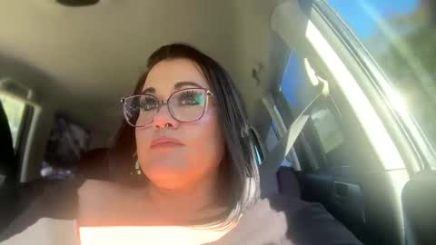 Snapshot of lickmelolliee chatting on 12.20.24 AllieAustyn online show from 12.20.24