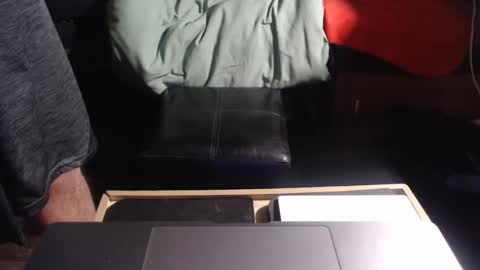 lickurlipz1 online show from 10.21.25