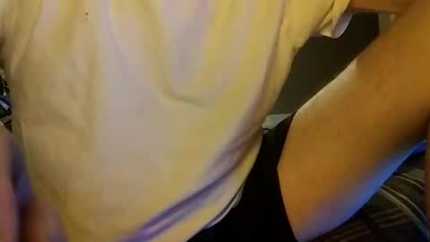 Snapshot of lie2ne chatting on 11.12.25 lie2ne online show from 11.12.25