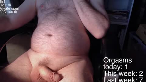 Snapshot of liebestool8 chatting on 01.11.25 liebestool8 online show from 01.11.25