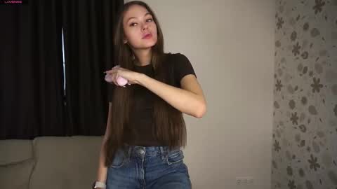 Snapshot of liersery chatting on 10.08.25 Georgina online show from 10.08.25