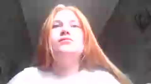 Snapshot of light_lunaa chatting on 06.24.26 light_lunaa online show from 06.24.26