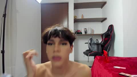 Snapshot of lightboy0 chatting on 10.07.25 lightboy0 online show from 10.07.25