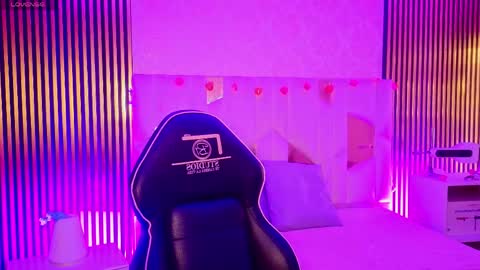 LIHIAN online show from 04.09.26