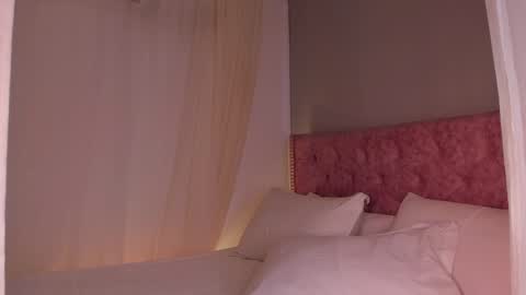 Lia Sweet online show from 01.10.25